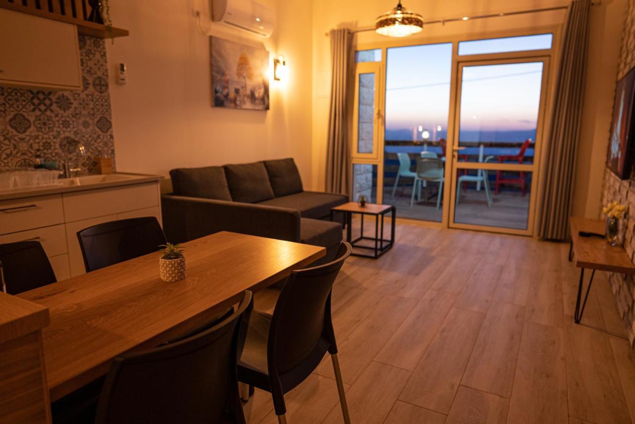 Sunset B&B Ein Kinya Bagian luar foto